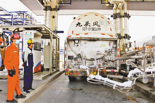 重慶緊急馳援湖北LNG天然氣，助力復(fù)工復(fù)產(chǎn)能源保障